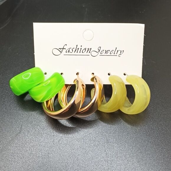 GREEN gold white chunky hoop earrings - Picture 1 of 4